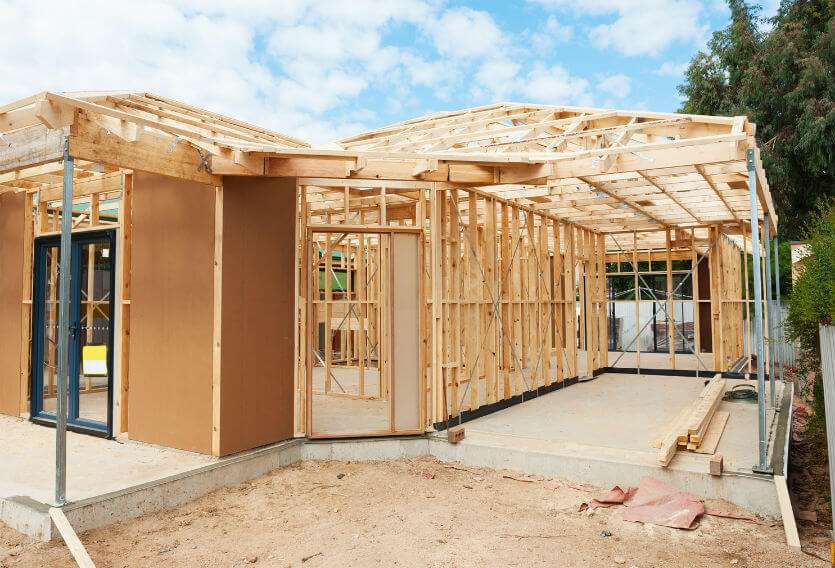découvrez les prix de construction d'une maison en bois, les facteurs qui influencent le coût et nos conseils pour un projet réussi.
