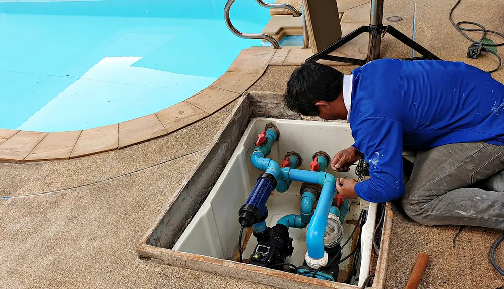 découvrez comment ajuster le réglage tac de votre piscine lorsque celui-ci est trop haut pour assurer un fonctionnement optimal et préserver la qualité de l'eau.