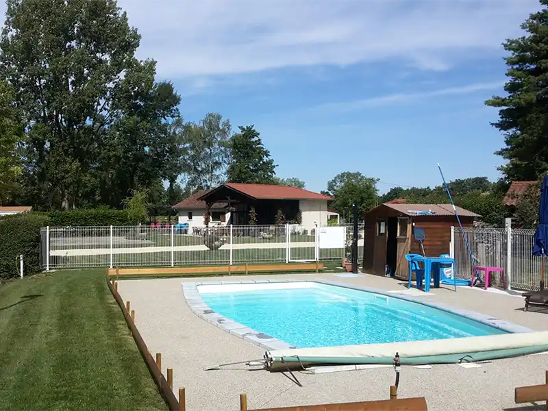 découvrez les piscines à châtillon-sur-chalaronne en 2026 : horaires, tarifs, équipements et conseils pour profiter pleinement de vos baignades cet été.