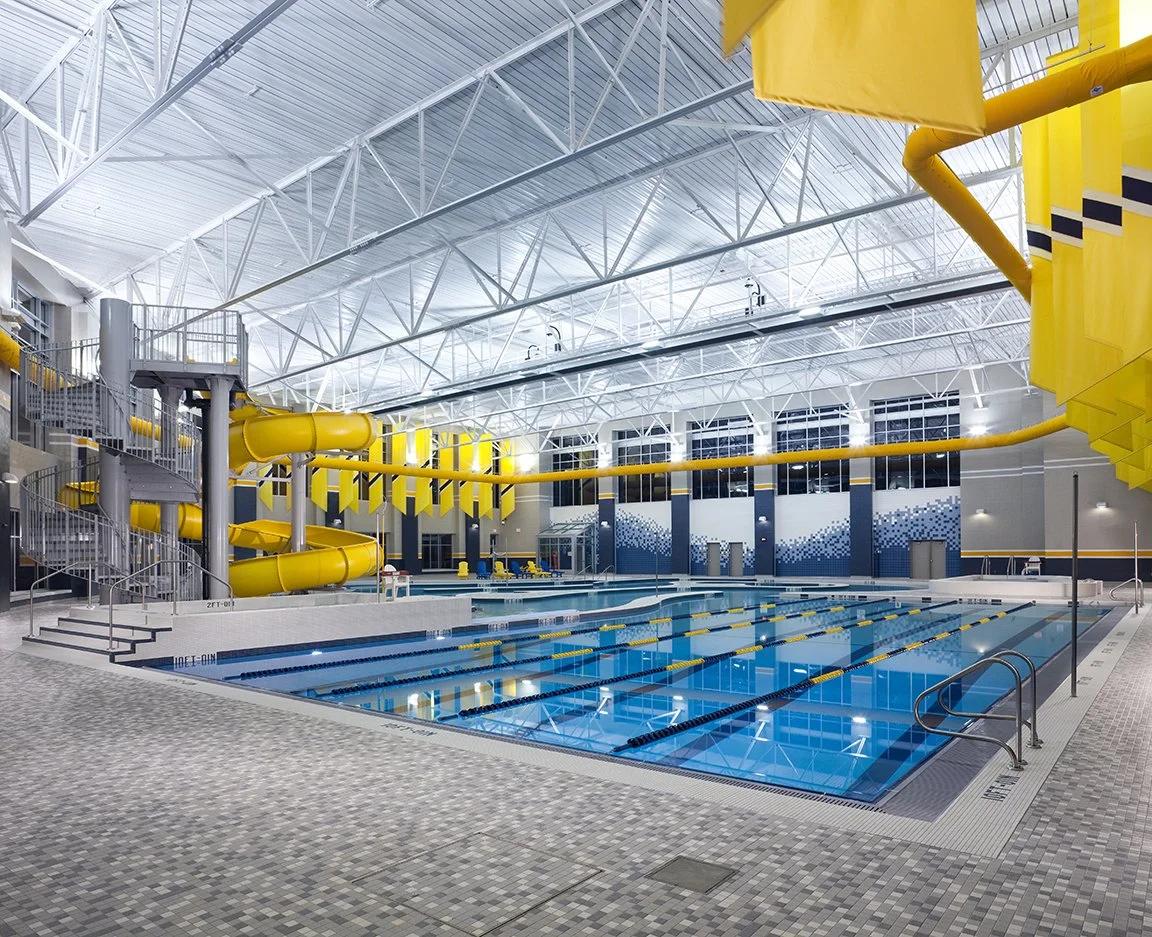 découvrez notre centre aquatique moderne offrant piscines, cours de natation, activités pour tous les âges et espaces de détente pour toute la famille.