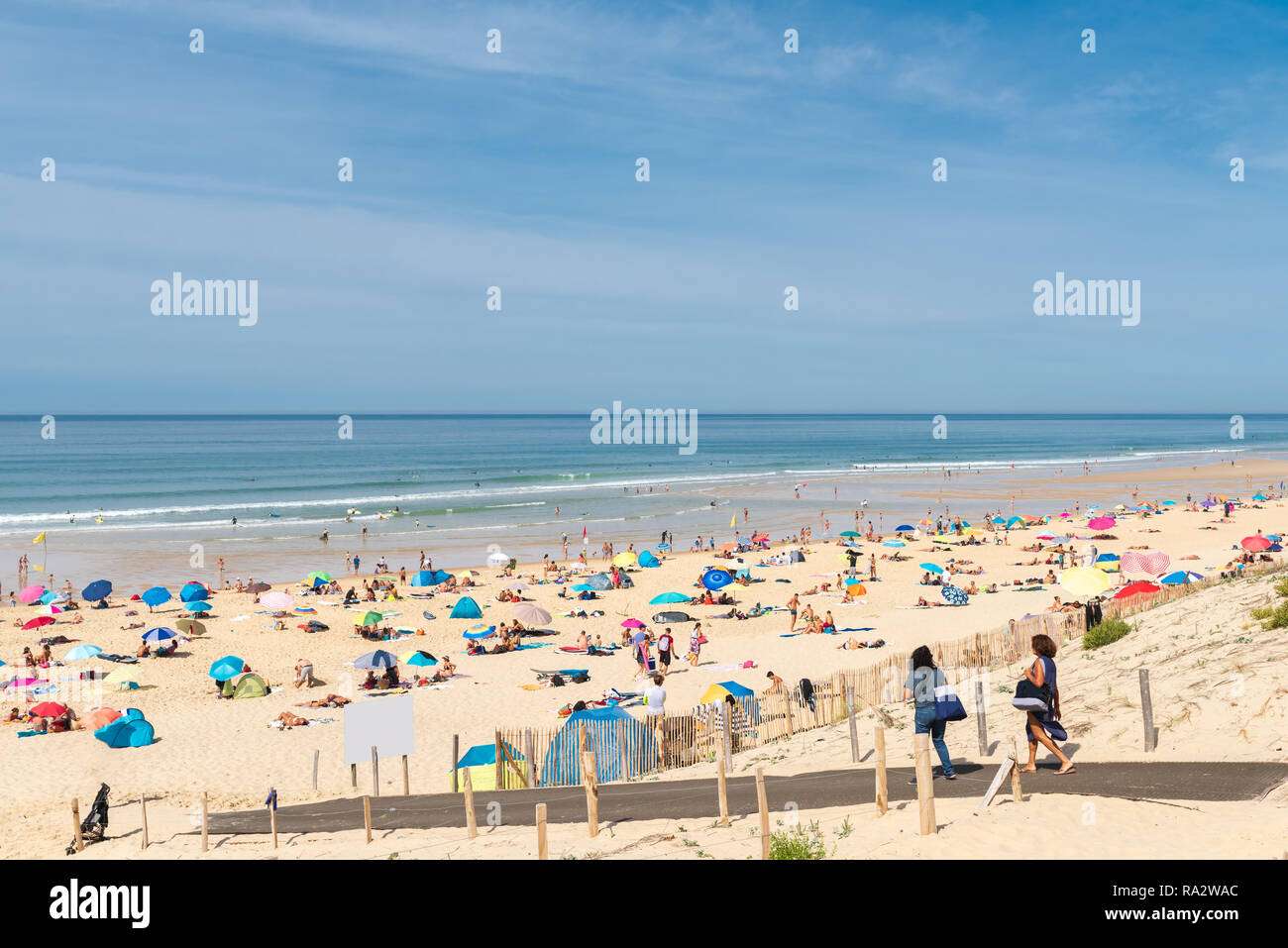 découvrez les plages de la porge, un paradis naturel sur la côte atlantique française, idéal pour le surf, la détente et les balades en bord de mer.