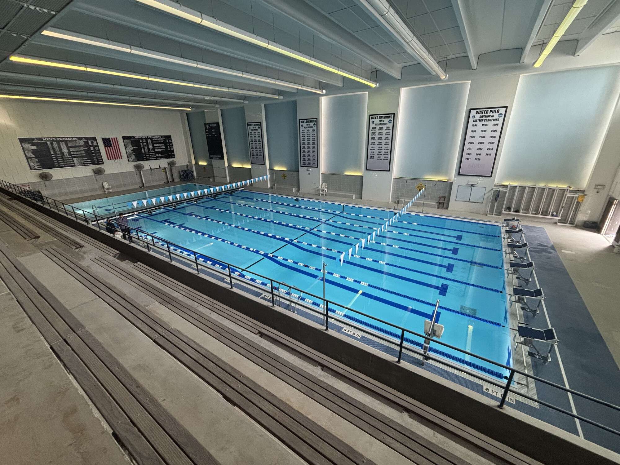 découvrez la piscine universitaire la doua  : un complexe moderne dédié à la natation, alliant performance et confort pour les étudiants et sportifs.