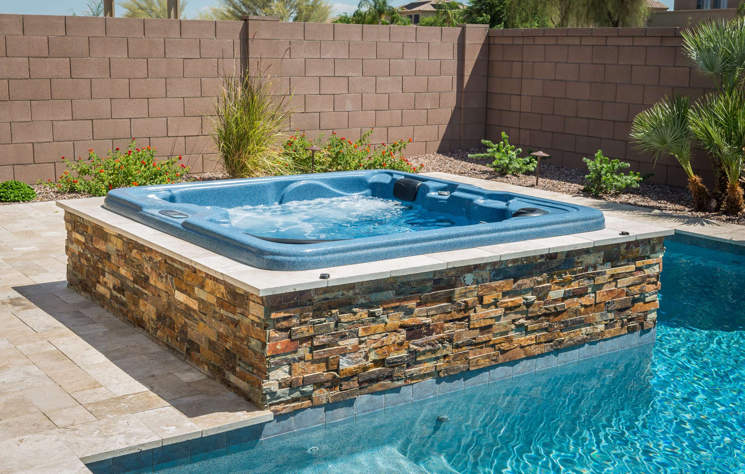 découvrez nos jacuzzis encastrables pour une détente optimale dans votre jardin. installation facile, design élégant et confort exceptionnel garantis.
